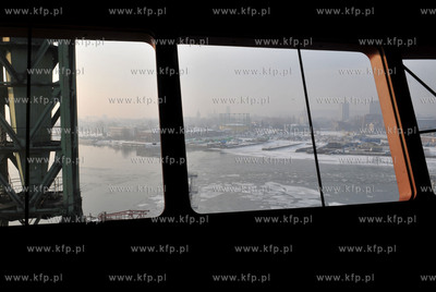 Stocznia Gdansk. Budowa statku typu PSV Ocean Art do...