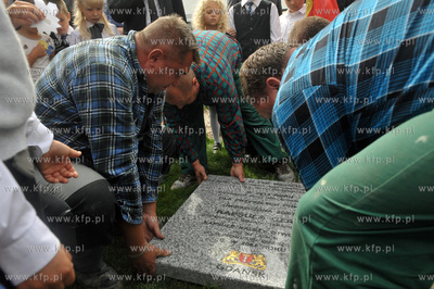 Otwarcie Pozytywnej Szkoly Podstawowej przy ul. Azaliowej...
