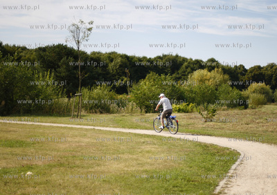 Gdansk. Miejski park w pasie nadmorskim.
09.09.2009
fot....