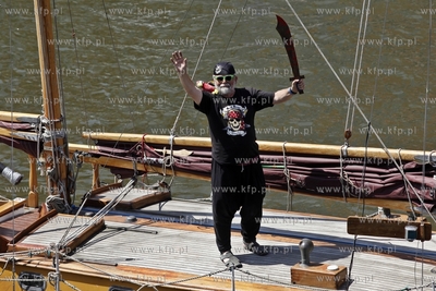 Gdansk. Baltic Sail. Parada Zaglowców na Motlawie.
07.07.2013
fot....