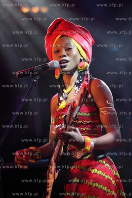 Siesta Festival.  Koncert pochodzacej  z Wybrzeza Kosci...