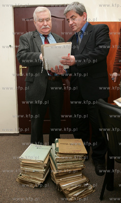 Lech Walesa w Instytucie Pamieci Narodowej w Gdansku...