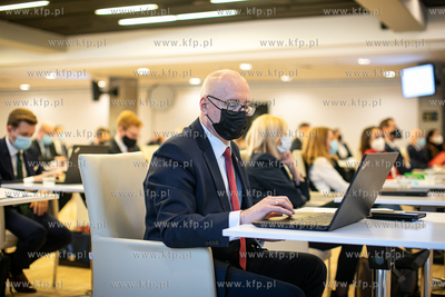 Stadion Gdańsk. Nadzwyczajna sesja Rady Miasta Gdańska....