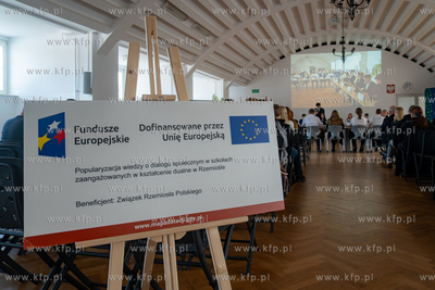 Pomorskie Szkoły Rzemiosł w Gdańsku. Symulacja posiedzenia...