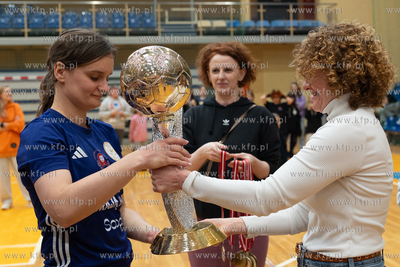 Hala 100-lecia w Sopocie.  Turniej piłki nożnej kobiet...