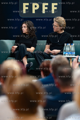 FPFF 2026. Spotkanie z twórcami filmu Przez ścianę....