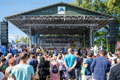 Kartuzy. Światowy Zjazd Kaszubów w 100 - lecie Karuz....