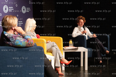 Sopot. Teatr Atelier. Sopockie Spotkanie Kobiet z udziałem:...