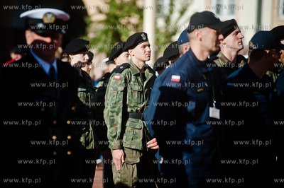 Gdynia. Oksywie. Akademia Marynarki Wojennej. Uroczystosc...