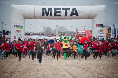 Gdansk. Plaza w Brzeznie. Gdansk Biega 2013.
03.11.2013
fot....