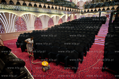 Port w Gdyni. Nabrzeze Francuskie. Wizyta wycieczkowca...