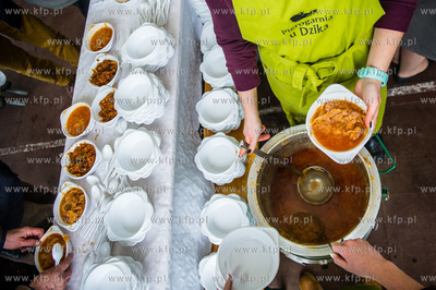 Gdansk. Targ Weglowy. XXIII Wigilia dla ubogich, samotnych...