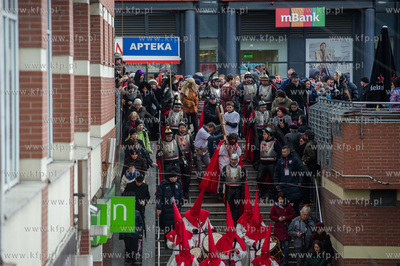 Wielki Piatek. Misterium Meki Panskiej na ulicach Gdanska.
03.04.2015
fot....