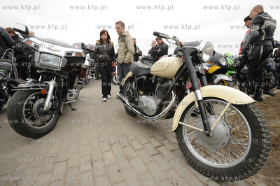 Sobowidz. Rozpoczecie sezonu motocyklowego Jajcarnia...