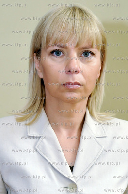 Gdansk. Urzad Marszalkowski. Wreczenie decyzji o przyznaniu...