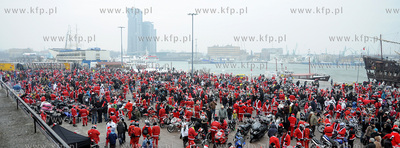 Wielka Parada Mikolajow na Motocyklach 2010 przejechala...