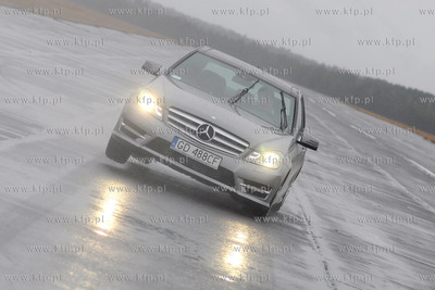 Z okazji premiery Mercedesa Nowej Klasy C . - Autoryzowany...
