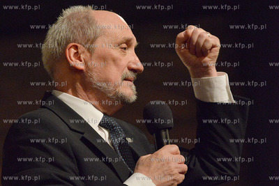 Spotkanie z Antonim Macierewiczem - poslem, wiceprezesem...