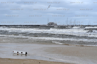 Sopot. Zatoka Gdanska. Sztorm. 05.10.2016 fot. Jerzy...