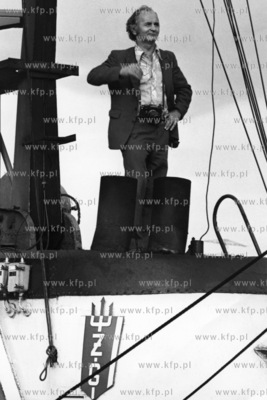 Zbigniew Kosycarz, fotoreporter Glosu Wybrzeza na statku...