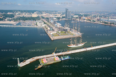 Tall Ships' Races 2009 w Gdyni z lotu ptaka. Zlot Wielkich...