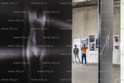 Gdańsk Stocznia. Plenum. Wystawy 4 autorów: Damian...