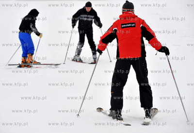 Stok narciarski w Przywidzu na Kaszubach. Na miejscu...