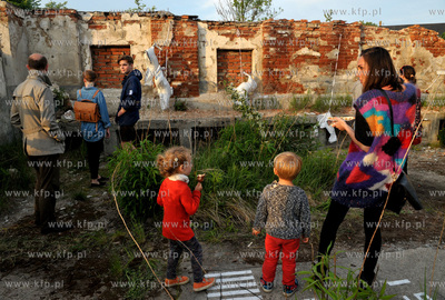Streetwaves czyli artystyczna akcja miejska w Gdansku...