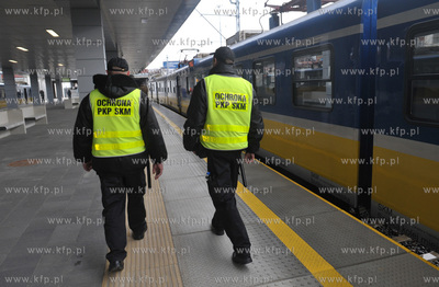 Oficjalne uruchoinienie nowej trasy kolejki SKM Gdansk...