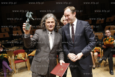 Polska Filharmonia Baltycka w Gdansku. Wreczenie Pomorskich...