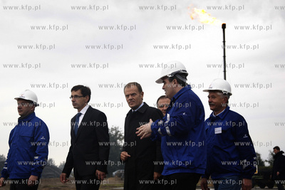 Premier Donald Tusk odwiedził w Lubocinie (powiat...