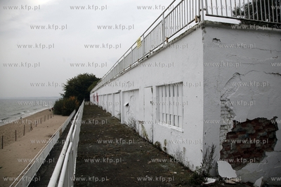 Gdynia Orlowo. Lazienki przy molo.
14.10.2012
fot....