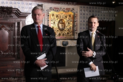 Gdansk. Dwor Artusa. Spotkanie  ministrow spraw zagranicznych...