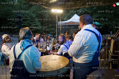 Festiwal. Świat Mało Znany. Koncerty w Teatrze Leśnym...