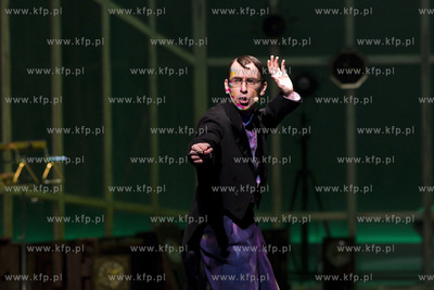 Opera Bałtycka. Opera TU  ! TU ! W pacowni zegarmistrza....