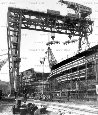 Osrodek kadlubowy Stoczni im. Komuny Paryskiej w Gdyni....