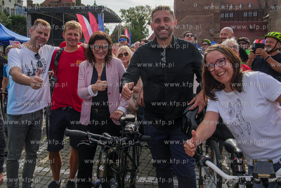 Przejazd rowerowy związany z otwarciem Ekostrady wzdłuż...