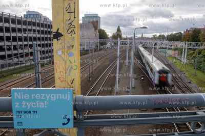 Na gdańskich mostach i wiaduktach pojawiły się tabliczki...