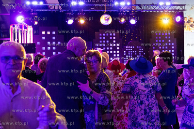 Port Lotniczy Gdańsk im. Lecha Wałęsy. Bal seniora...