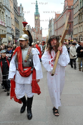 Wielki Piatek. Misterium Meki Panskiej na ulicach Gdanska...