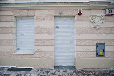 Gdansk. Sklep Botanica przy ul. Partyzantow. Zamkniety...