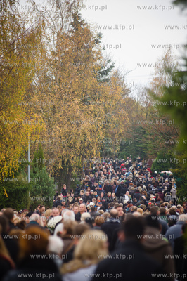 Gdansk. Cmentarz Lostowicki. Swieto Zmarlych. 01.11.2013...