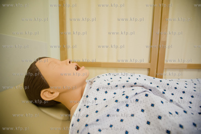 Gdanski Uniwersytet Medyczny. Budynek nr 1. Uroczyste...