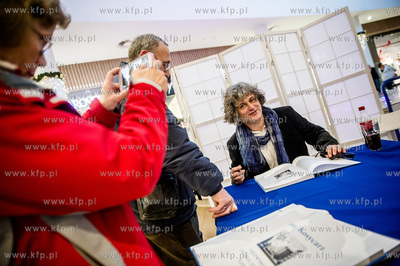 Gdynia. Centrum Handlowe Riviera. Premiera i promocja...