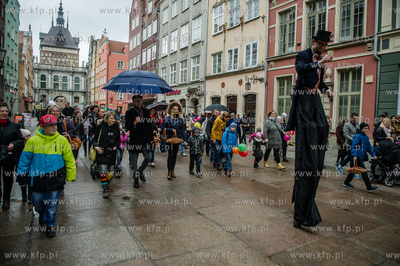 Gdansk. Obchody 10 rocznicy Swiatowego Dnia Zespolu...