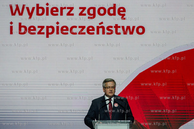 Sopot. Hala 100-lecia. Final Maratonu Poparcia Bronislawa...