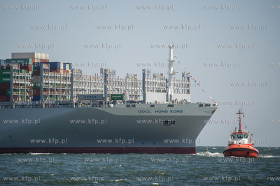 Do DCT Gdańsk zawinął największy kontenerowiec...