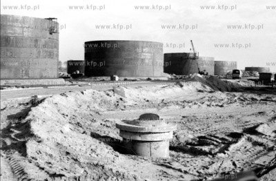Budowa Rafinerii Gdanskiej. 30.01.1974 7styczen74_z.kosycarz_p63...