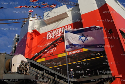 TAIPAN - RO-RO samochodowiec wybudowany w Stoczni Gdynia...