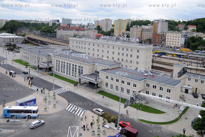 Dworzec kolejowy Gdynia Glowna oddany do uzytku po...